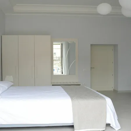 Dioniso's Luxury Municipio Apartman *