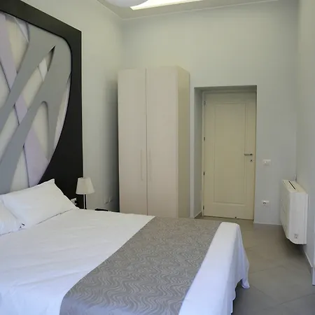 Dioniso's Luxury Municipio Naples