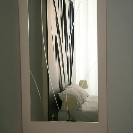 Dioniso's Luxury Municipio Apartment Naples