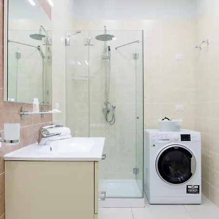 Dioniso's Luxury Municipio Apartment