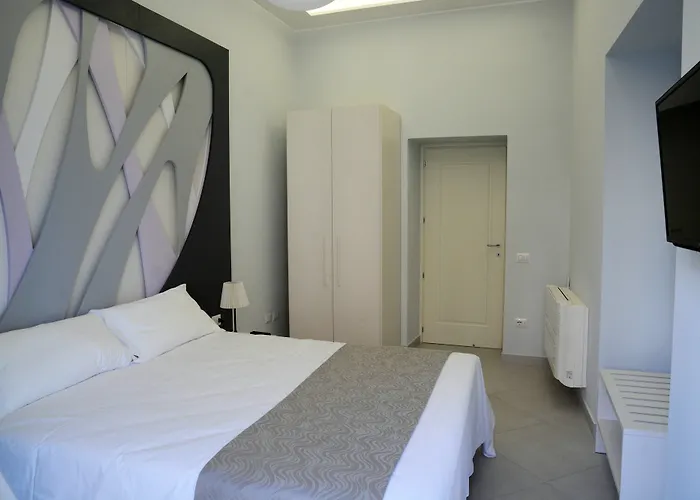 Dioniso's Luxury Municipio Неаполь